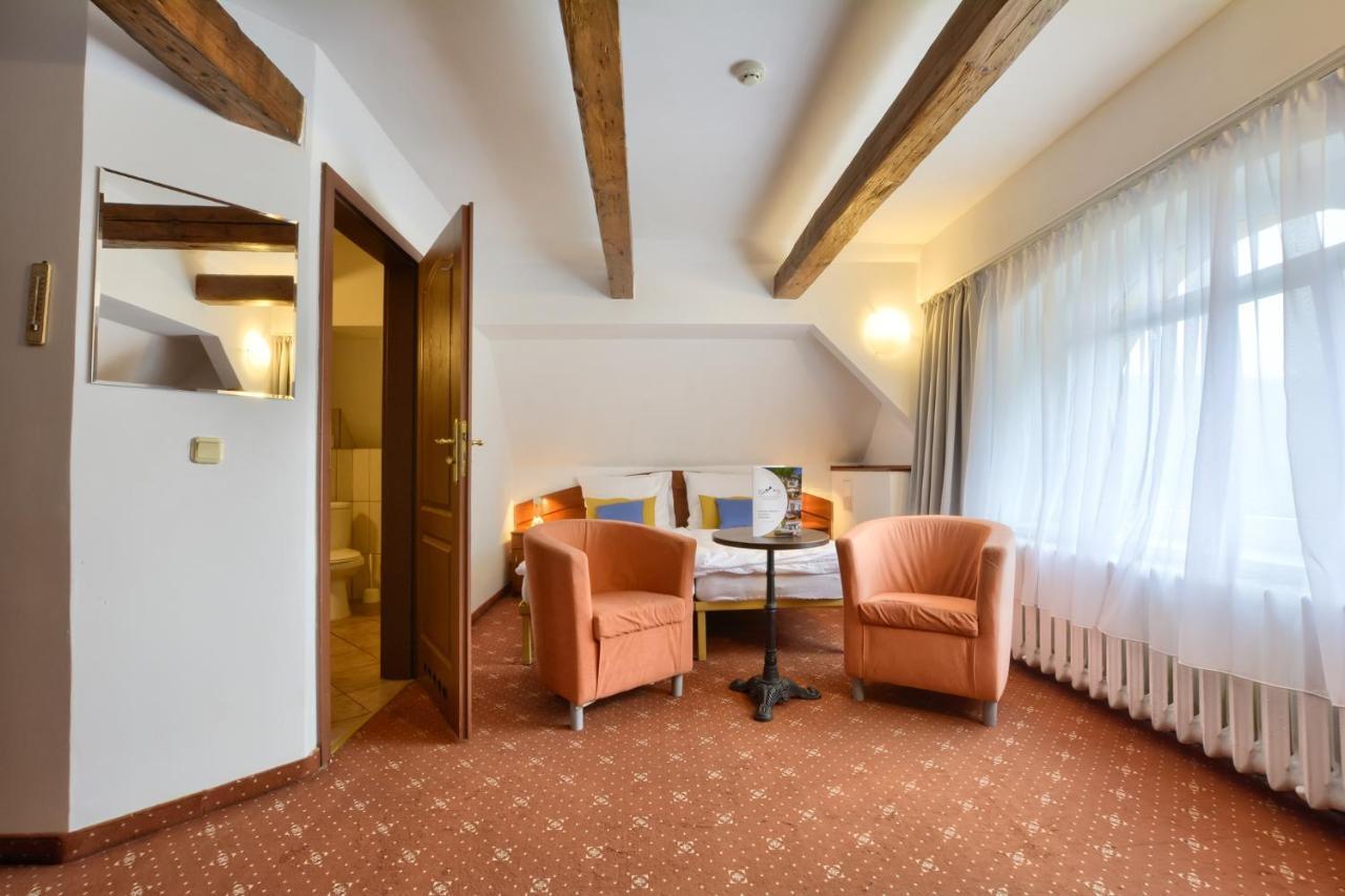 Hotel Krysztal Świeradów-Zdrój Extérieur photo