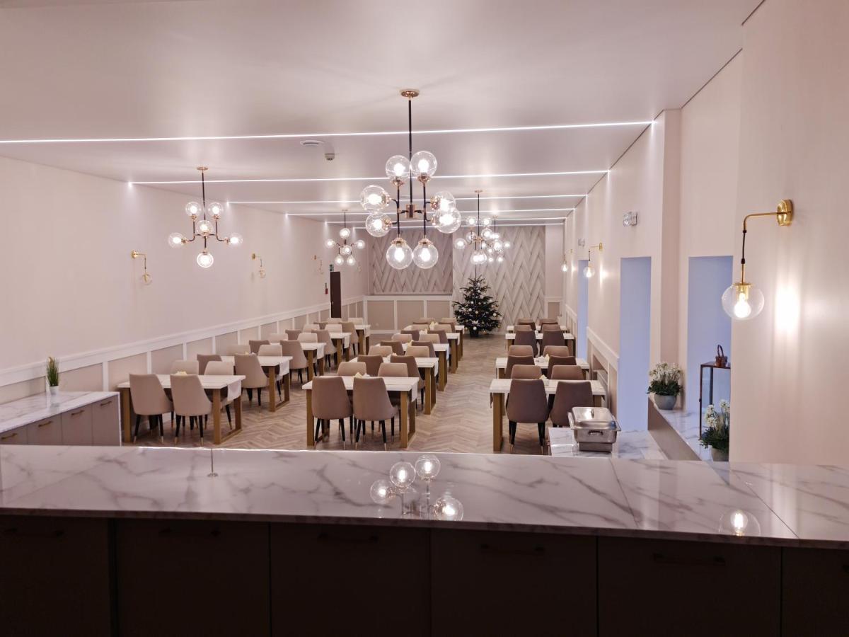 Hotel Krysztal Świeradów-Zdrój Extérieur photo