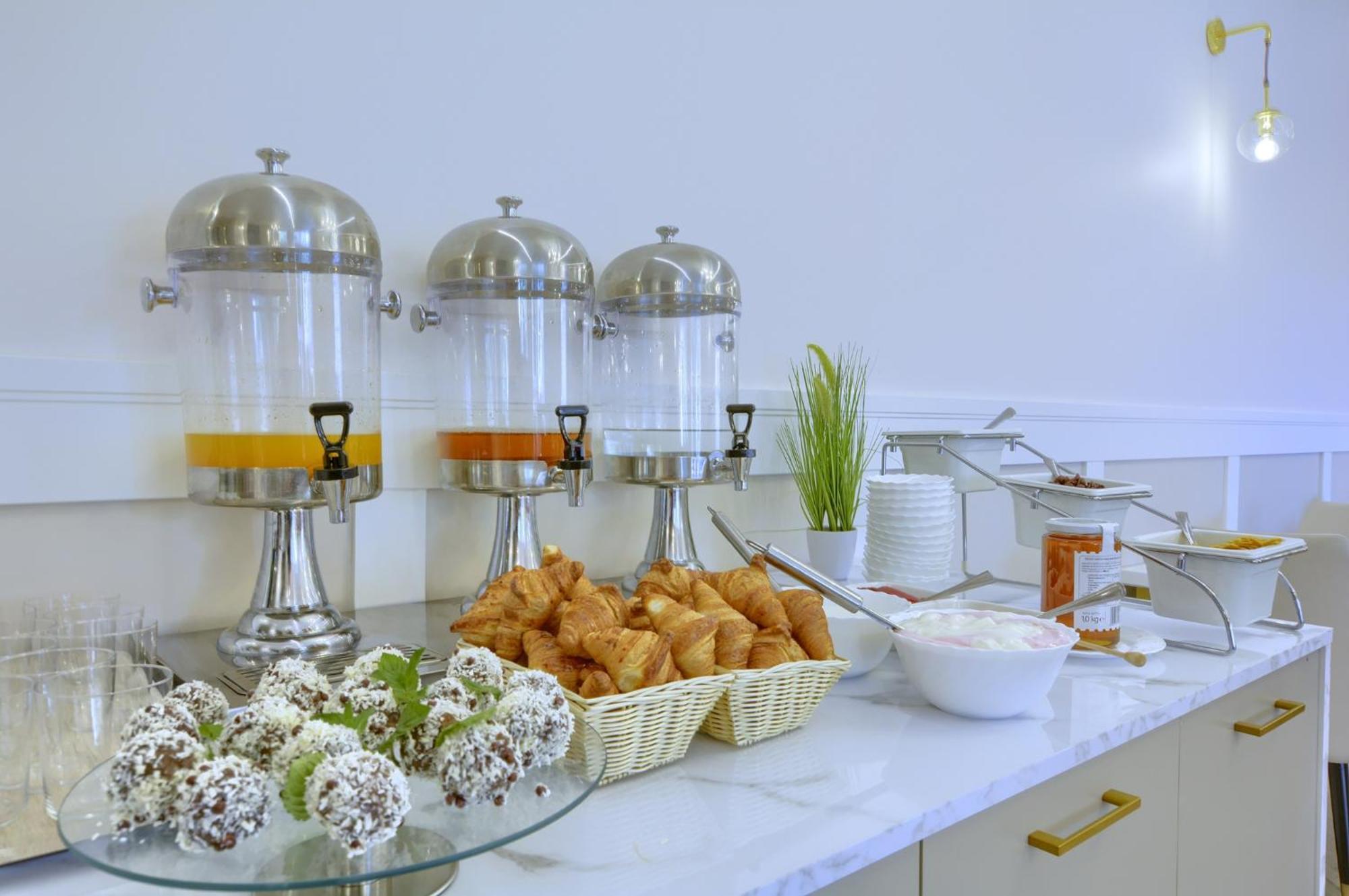 Hotel Krysztal Świeradów-Zdrój Extérieur photo