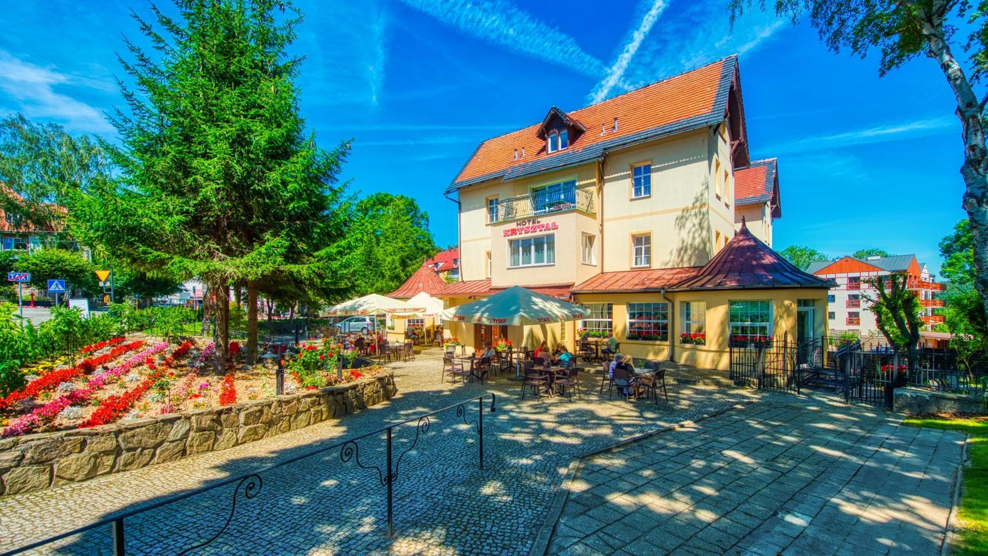 Hotel Krysztal Świeradów-Zdrój Extérieur photo