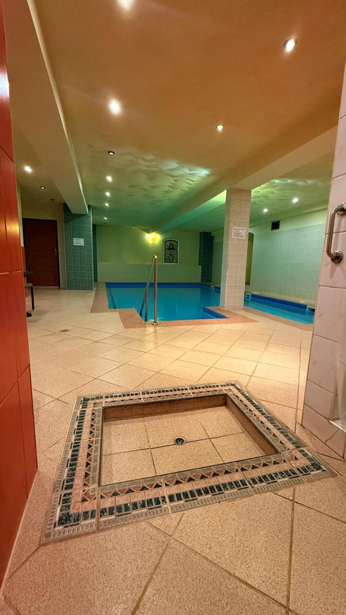 Hotel Krysztal Świeradów-Zdrój Extérieur photo